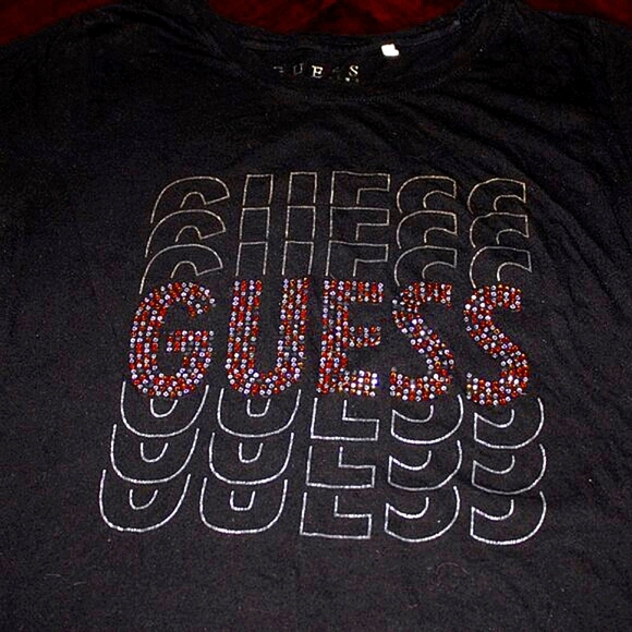 GUESS Black & Gold Logo Graphic Tee | Size M - Picture 1 of 5